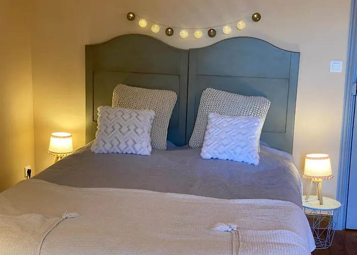 Bed & Breakfast Chateau Du Caperan *