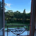 Château du Capéran Alojamento de Acomodação e Pequeno-almoço *